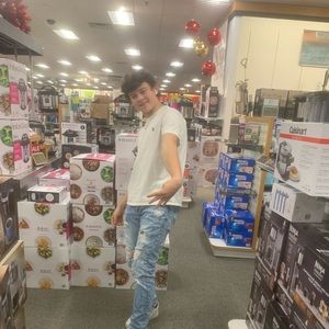 Meet your Posher, Garrett